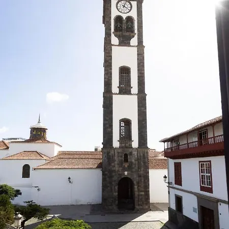 Апартаменты Tenerife Two- Bedrooms Sea View Санта-Крус-де-Тенерифе